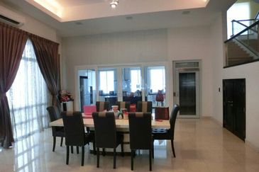 The Grove Waterscape Villas