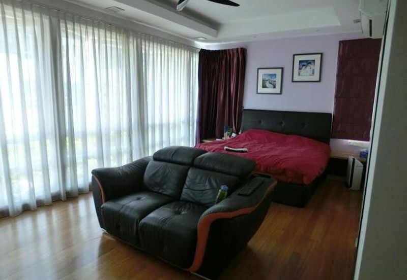 The Grove Waterscape Villas