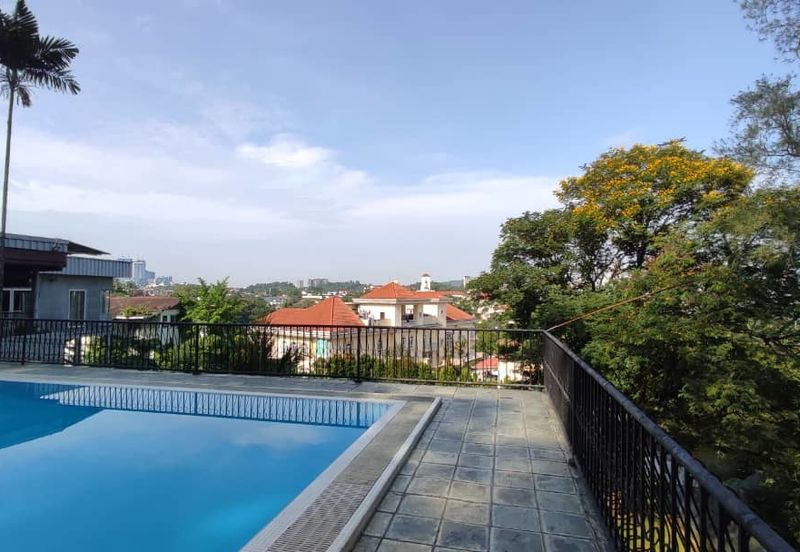 Bukit Tunku Bungalow For Sale