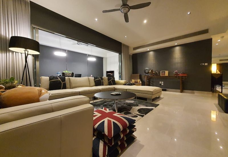 10 Mont Kiara (MK10)