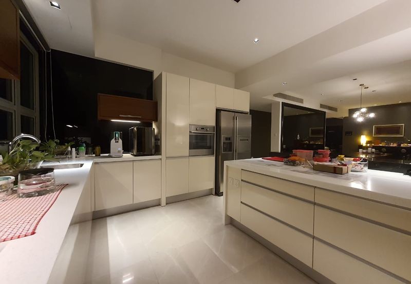 10 Mont Kiara (MK10)