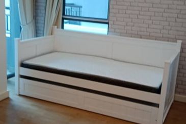 Ara Hill Condominium