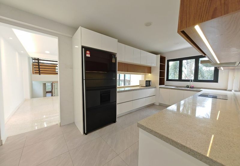 Bukit Tunku, Kenny Hills