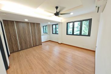 Bukit Tunku, Kenny Hills