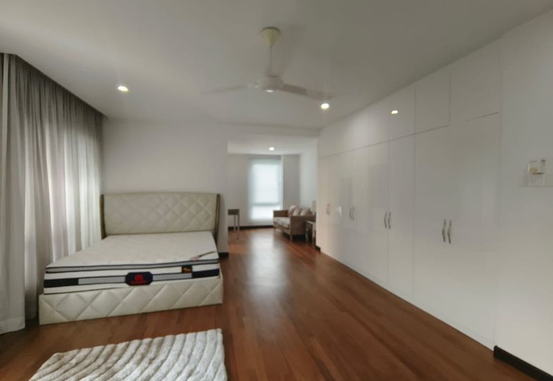 10 Damansara Heights