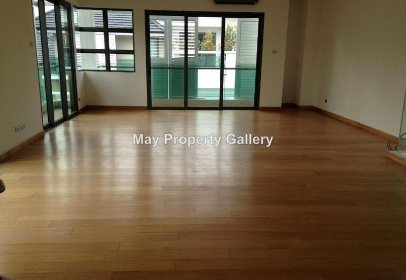 The Villa @ Serai Saujana / Villa Serai Saujana