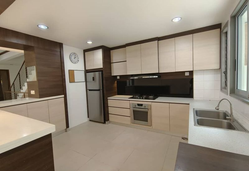 Sri Bukit Persekutuan