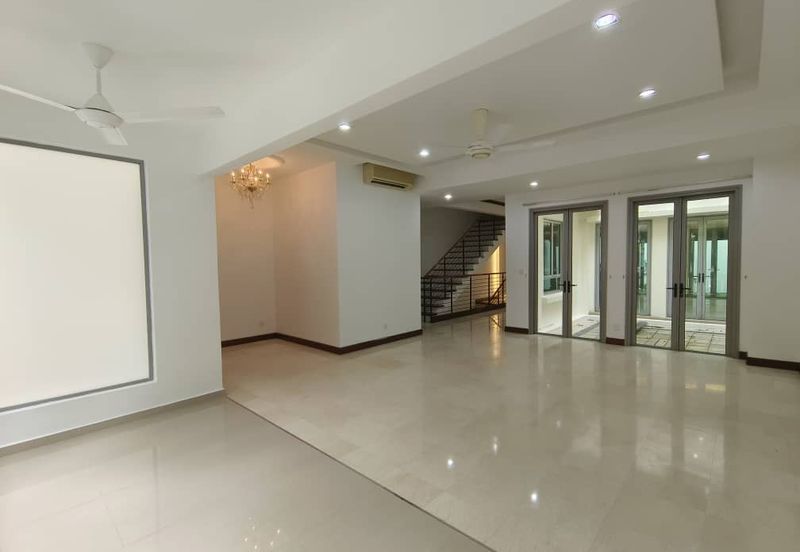 Sri Bukit Persekutuan