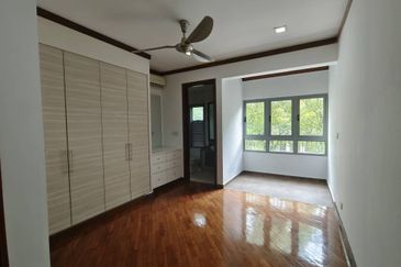 Sri Bukit Persekutuan