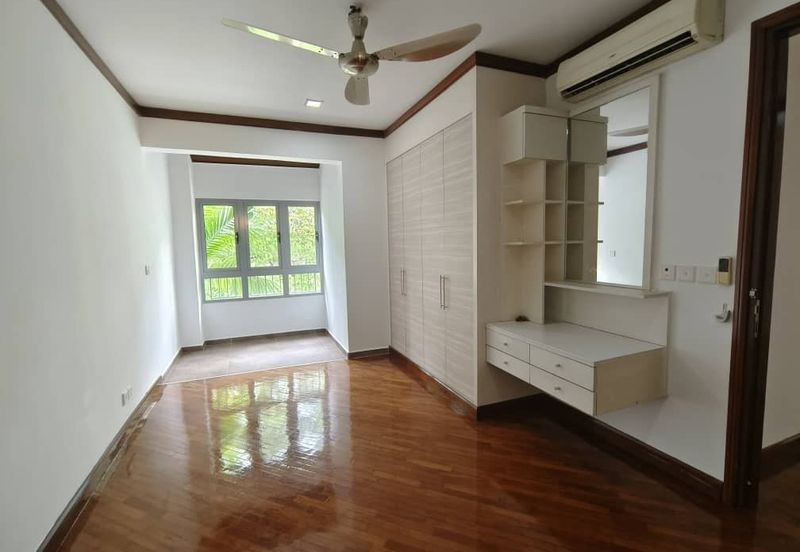 Sri Bukit Persekutuan