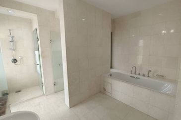 Sri Bukit Persekutuan