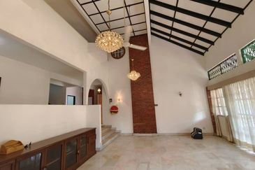 Taman Tun Dr Ismail (TTDI)