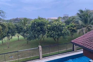 Tropicana Golf & Country Resort