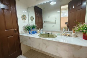 Taman Tun Dr Ismail (TTDI)