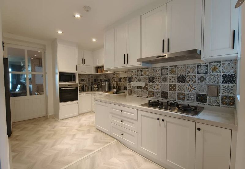 Ara Hill Condominium