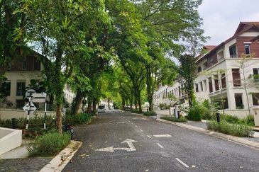 Sri Bukit Persekutuan