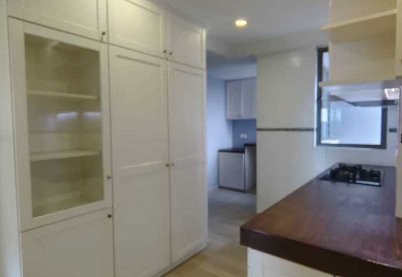 Ara Hill Condominium