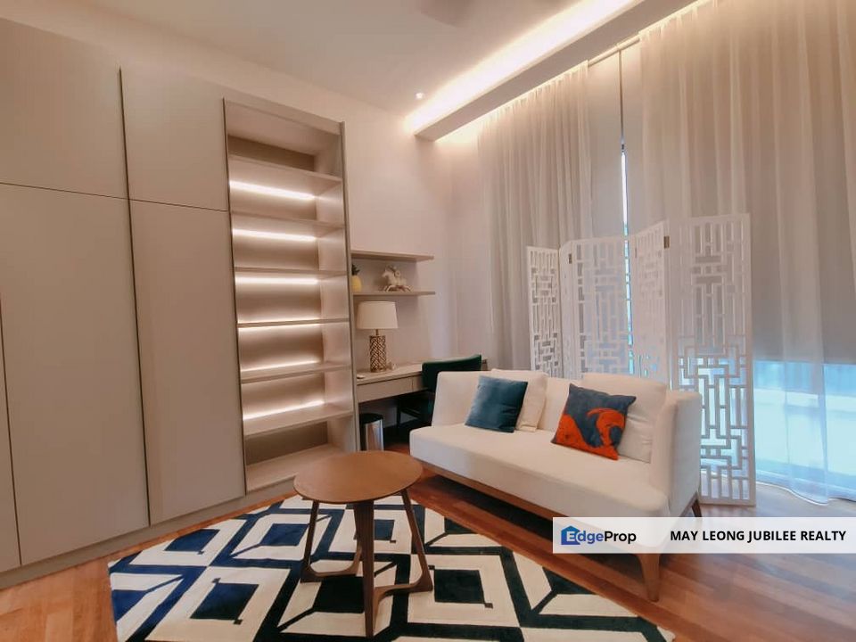 Gated guarded, fully renovated and move in ready, Kuala Lumpur, Sri Hartamas 