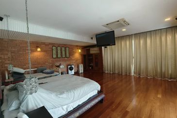 Taman Tun Dr Ismail (TTDI)