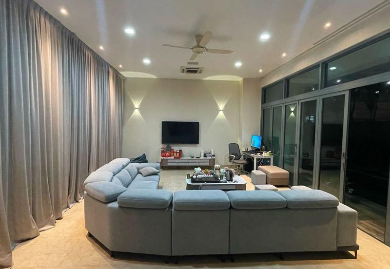 The Residence, Mont Kiara