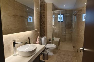 Suasana Sentral Condominium