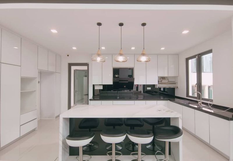 The Villa @ Serai Saujana / Villa Serai Saujana