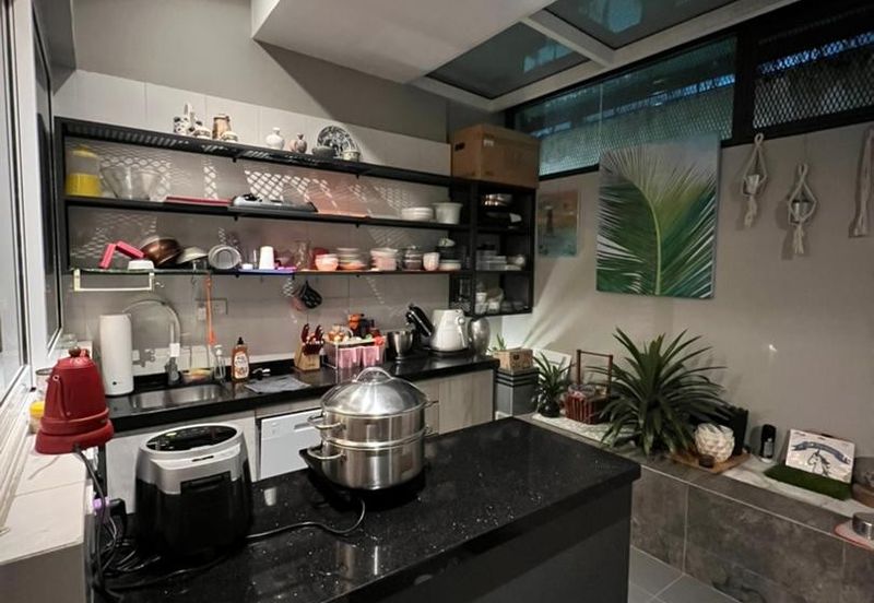 East Residence KLGCC