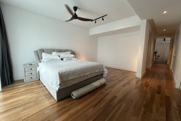 East Residence @ KLGCC