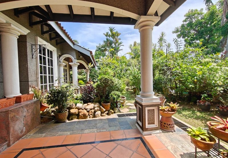 Lakeview Saujana bungalow best value for sale