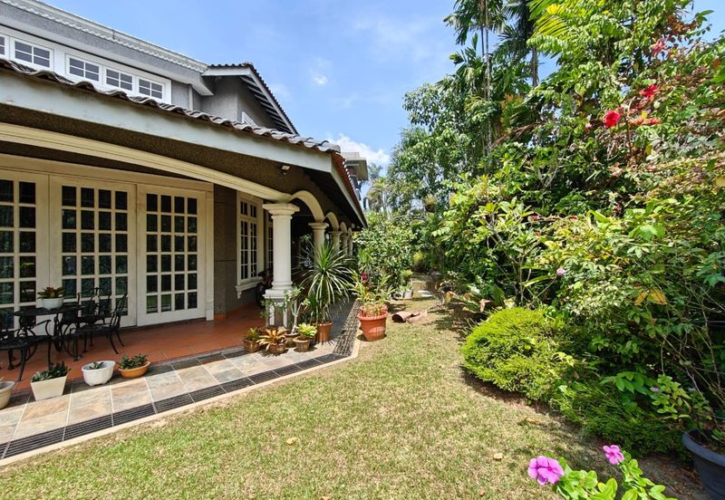 Lakeview Saujana bungalow best value for sale