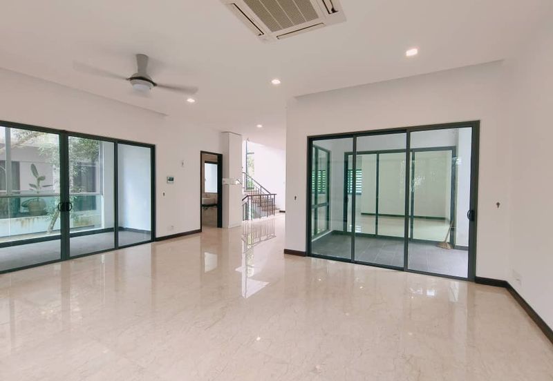 10 Damansara Heights