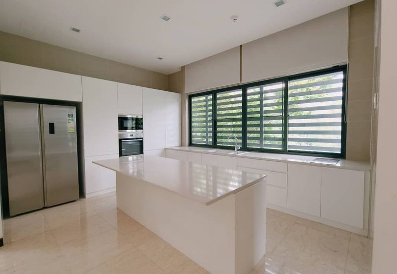 10 Damansara Heights