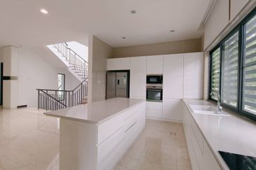 10 Damansara Heights