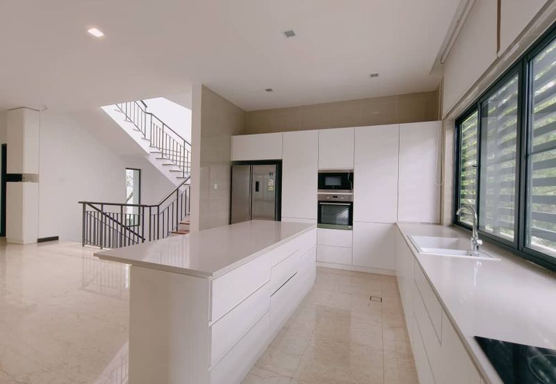 10 Damansara Heights