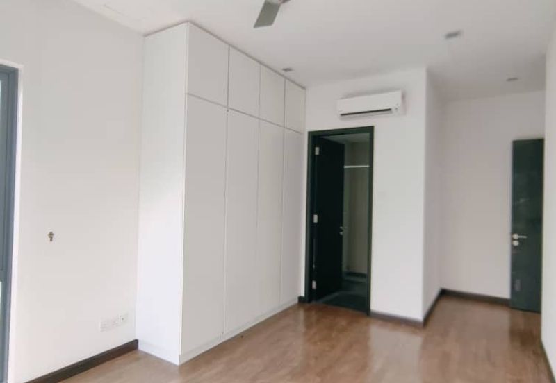 10 Damansara Heights