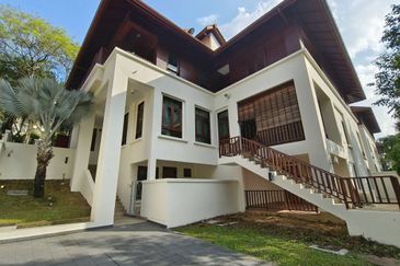 Sri Bukit Persekutuan