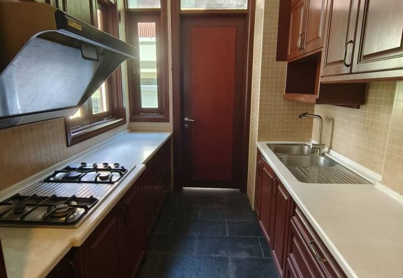 Sri Bukit Persekutuan