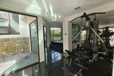 Sri Bukit Persekutuan