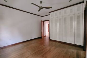 Sri Bukit Persekutuan