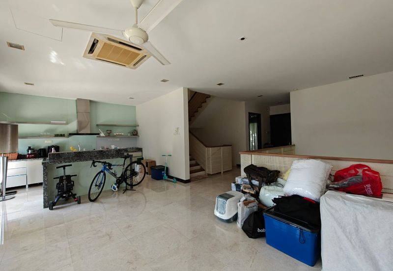 Amarin Kiara, Mont Kiara