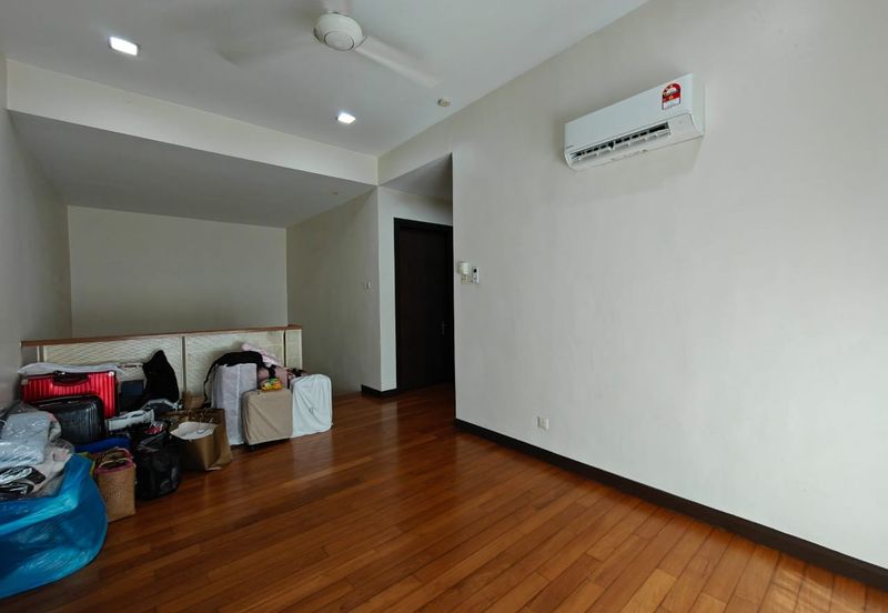 Amarin Kiara, Mont Kiara