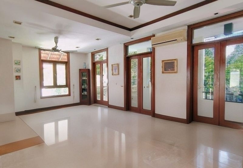 Sri Bukit Persekutuan