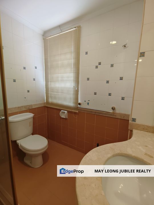 Damansara Heights semi d with pool, Kuala Lumpur, Damansara Heights