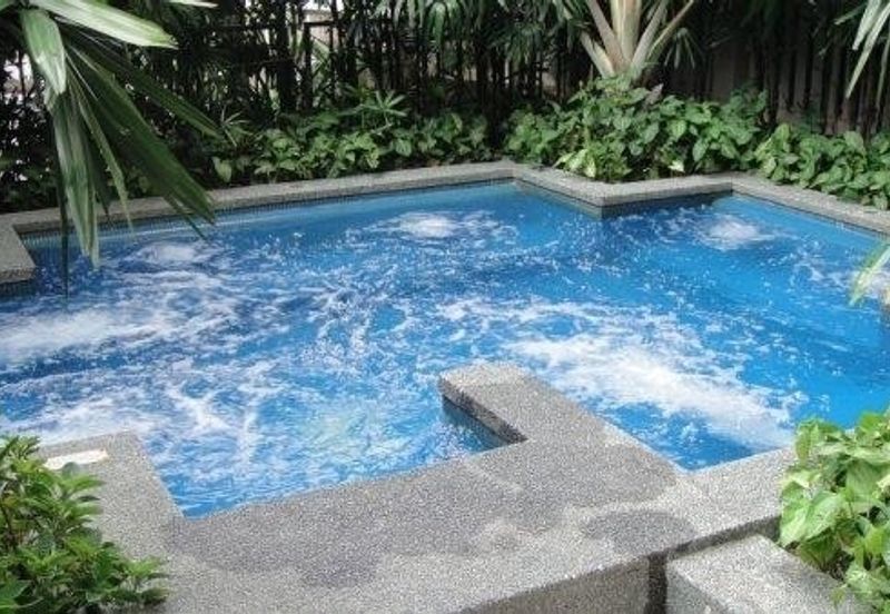 Flora Murni, Mont Kiara