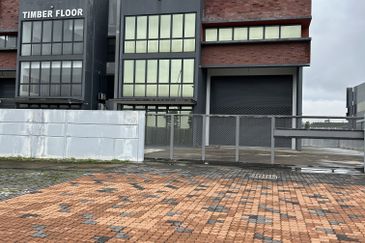 Elmina Business Park