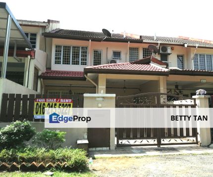 Bandar Kinrara BK5 puchong near LRT House for rent, Selangor, Bandar Kinrara Puchong
