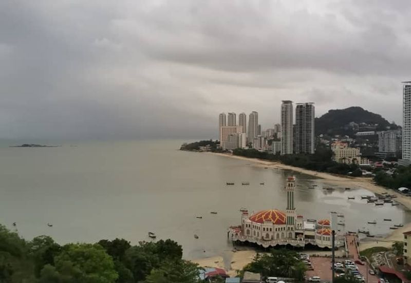 Twin Towers, Ratu Mutiara