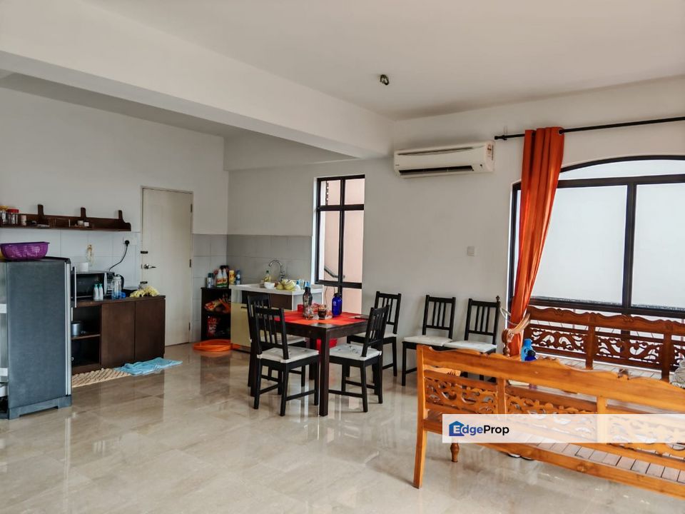 4 Storey Bungalow @ Moonlight Bay with Sea view, Penang, Batu Ferringhi