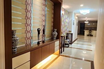 H Residence (One Ritz Residence)