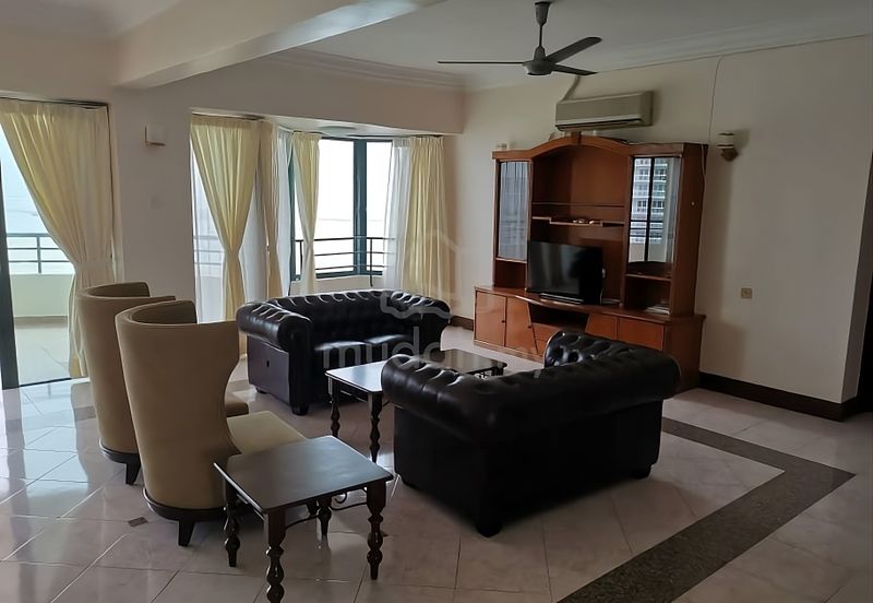 Silverton Condominium (Menara Perak)